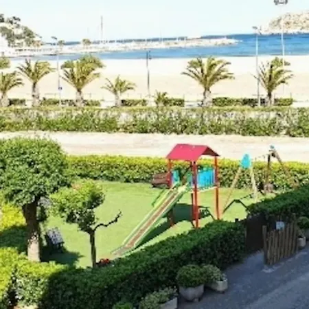 Apartamento A 1a Linia De Mar! *