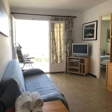 Apartamento A 1a Linia De Mar! * Torroella De Montgri
